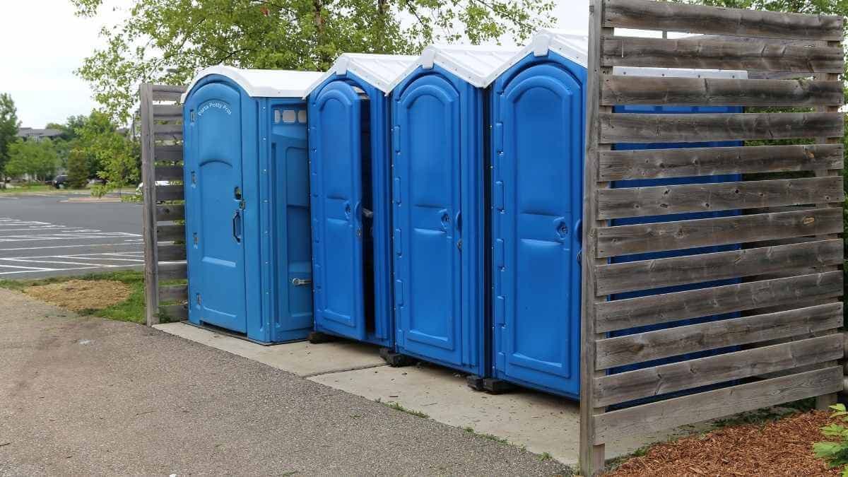 VIP Trailer Restrooms - Porta Potty Rental Pros - Porta Potty Rentals services in Lake Jackson, TX